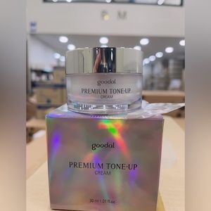 Goodal Premium Tone-Up Cream (3-In-1) | Brightening, Moisturizing, Tone-up cream